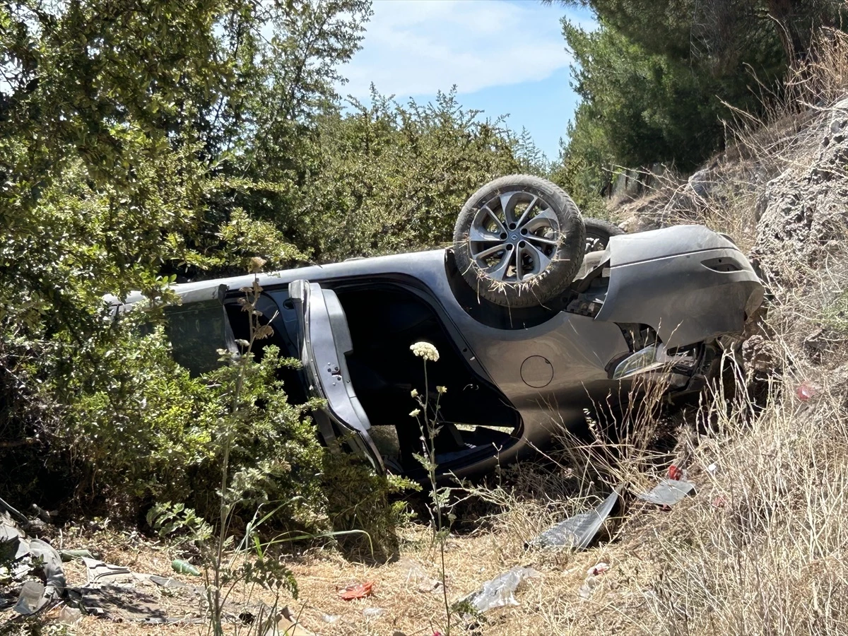 Uşak’ta Otomobil Kazası: 6 Kişi Yaralandı